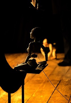 LA MACCHINA DEI SOGNI di Mimmo Cuticchio. Fotografie di Giulio Azzarello &copy;2020.