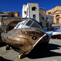 BARCHE. Fotografie di Giulio Azzarello &copy;2022.