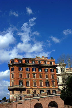 ROMA. Fotografie di Giulio Azzarello ©2014. ROMA. Fotografie di Giulio Azzarello ©2014.