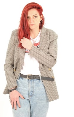 LUCREZIA artista modella attrice. Fotografie di Giulio Azzarello &copy;2018.