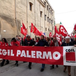 AFROCHE. Fotografie di Giulio Azzarello ©2024. AFROCHE. Fotografie di Giulio Azzarello ©2024.