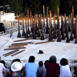 LE TROIANE teatro greco di Siracusa. Fotografie di Giulio Azzarello ©2019. LE TROIANE teatro greco di Siracusa. Fotografie di Giulio Azzarello ©2019.