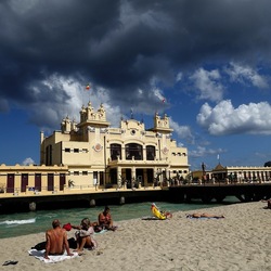 MONDELLO. Fotografe di Giulio Azzarello &copy;2023.