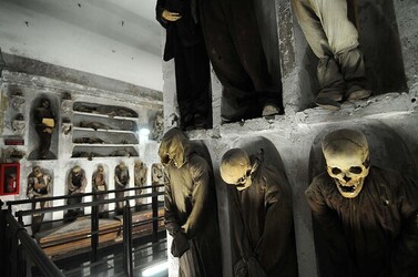 LE CATACOMBE dei cappuccini a Palermo in Sicilia. Fotografie di Giulio Azzarello &copy;2014.