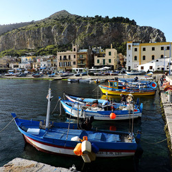 MONDELLO di inverno. Fotografie di Giulio Azzarello &copy;2016.
