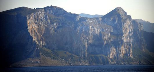 IL GOLFO E IL PORTO DI PALERMO. Fotografie di Giulio Azzarello &copy;2015 2016.