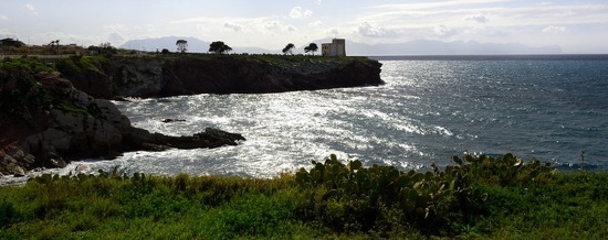 TERRASINI in Sicilia. Fotografie di Giulio Azzarello &copy;2018.