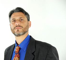 ROBERTO BONURA attore italiano. Fotografie di Giulio Azzarello &copy;2016.