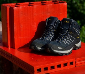 STILL LIFE fotografie di Giulio Azzarello &copy;2020.