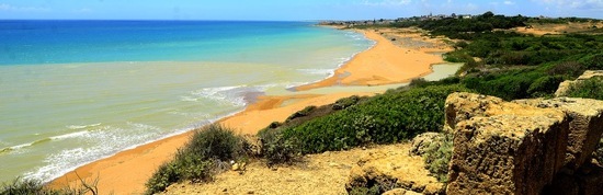 SELINUNTE sito archeologico. Fotografie di Giulio Azzarello ©2018. SELINUNTE sito archeologico. Fotografie di Giulio Azzarello ©2018.