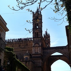 PALERMO. Fotografie di Giulio Azzarello &copy;2023.