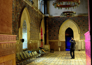 Mimmo Cuticchio in un suo spettacolo. Fotografie di Giulio Azzarello &copy;2017.