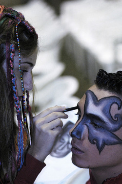 NOTREDAM de PARIS con giovani artisti. Fotografie di Giulio Azzarello ©2014. NOTREDAM de PARIS con giovani artisti. Fotografie di Giulio Azzarello ©2014.