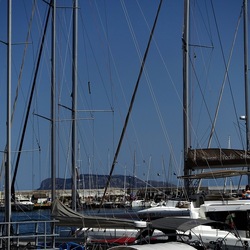 PALERMO. Fotografie di Giulio Azzarello &copy;2024.