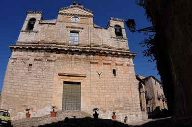 POLIZZI GENEROSA in Sicilia. Fotografie di Giulio Azzarello ©2014. POLIZZI GENEROSA in Sicilia. Fotografie di Giulio Azzarello ©2014.