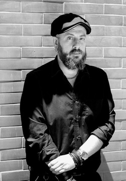ALESSIO BOSCO artista musicista compositore. Fotografie di Giulio Azzarello &copy;2018.
