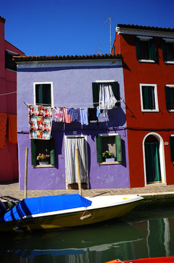BURANO laguna di Venezia. Fotografie di Giulio Azzarello &copy;2016.