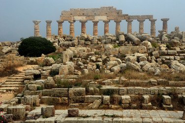 SELINUNTE il sito e parco archeologico. Fotografie di Giulio Azzarello &copy;2014.