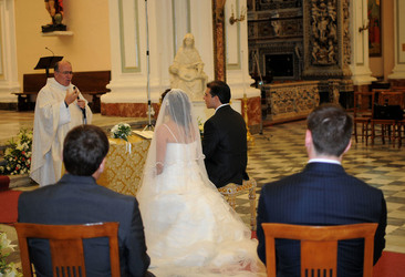 IL MATRIMONIO di SARA E GIUSEPPE. Fotografie di Giulio Azzarello ©2014. IL MATRIMONIO di SARA E GIUSEPPE. Fotografie di Giulio Azzarello ©2014.