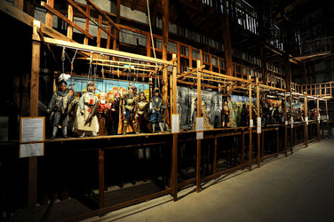 TRADIZIONI IN VIAGGIO mostra di pupi di Mimmo Cuticchio. Fotografie di Giulio Azzarello &copy;2014.