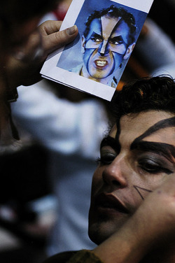 NOTREDAM de PARIS con giovani artisti. Fotografie di Giulio Azzarello ©2014. NOTREDAM de PARIS con giovani artisti. Fotografie di Giulio Azzarello ©2014.