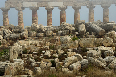 SELINUNTE il sito e parco archeologico. Fotografie di Giulio Azzarello &copy;2014.