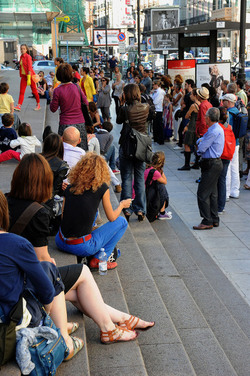 DANZE URBANE contemporanee per le vie di Palermo. Fotografie di Giulio Azzarello &copy;2014.