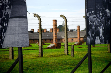 AUSCHIWITZ BIRKENAU il luogo della storia il campo. Fotografie di Giulio Azzarello &copy;2016.
