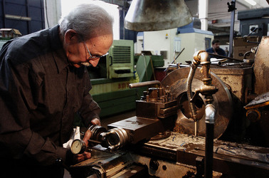 INDUSTRIA fotografie di Giulio Azzarello &copy;2014.