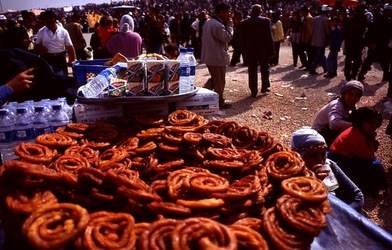 NEWROZ marzo 2001. Curdistan turco. Fotografie di Giulio Azzarello ©2001 2022. NEWROZ marzo 2001. Curdistan turco. Fotografie di Giulio Azzarello ©2001 2022.