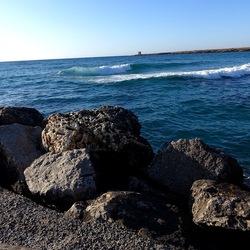 COSTA SICILIANA. Fotografie di Giulio Azzarello &copy;2022.