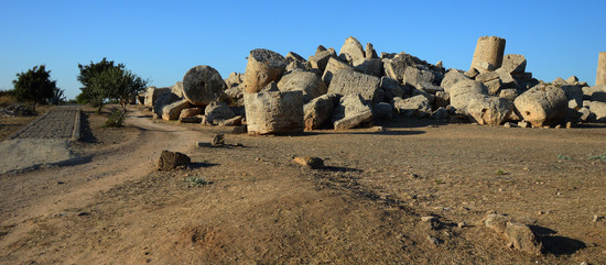 SELINUNTE il sito e parco archeologico. Fotografie di Giulio Azzarello &copy;2014.