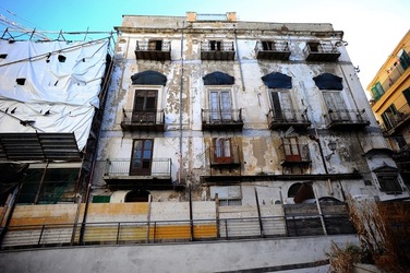 CENTRO STORICO di PALERMO. Fotografia di Giulio Azzarello &copy;2018.