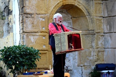 LA MACCHINA DEI SOGNI di Mimmo Cuticchio. Fotografie di Giulio Azzarello ©2020. LA MACCHINA DEI SOGNI di Mimmo Cuticchio. Fotografie di Giulio Azzarello ©2020.