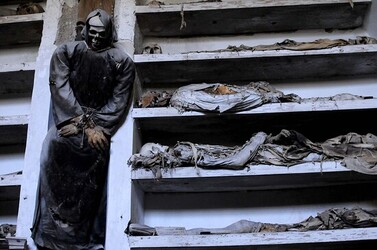 LE CATACOMBE dei cappuccini a Palermo in Sicilia. Fotografie di Giulio Azzarello &copy;2014.