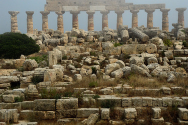 SELINUNTE il sito e parco archeologico. Fotografie di Giulio Azzarello &copy;2014.