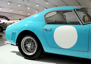 MUSEO ENZO FERRARI di Modena. Fotografie di Giulio Azzarello &copy;2016.