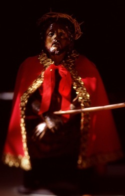 GES&ugrave; CRISTO fotografie di Giulio Azzarello &copy;1996 2021.