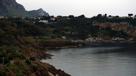 TERRASINI. Fotografie di Giulio Azzarello &copy;2022.