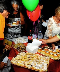 NEGOZIO di ANIMALI. Fotografie di Giulio Azzarello ©2018. NEGOZIO di ANIMALI. Fotografie di Giulio Azzarello ©2018.