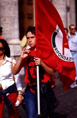 MANIFESTAZIONE fotografie di Giulio Azzarello ©2001 2022. MANIFESTAZIONE fotografie di Giulio Azzarello ©2001 2022.