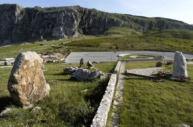PORTELLA della Ginestra in Sicilia. Fotografie di Giulio Azzarello &copy;2014.