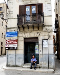 CORLEONE in Sicilia. Fotografie di Giulio Azzarello &copy;2015 2016.