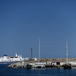 PALERMO. Fotografie di Giulio Azzarello &copy;2024.