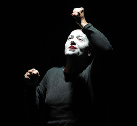 DARIO FERRARI E NINA LOMBARDINO attori italiani. Fotografie di Giulio Azzarello &copy;2014.