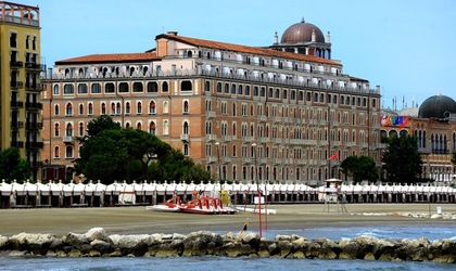 LIDO di VENEZIA. Fotografie di Giulio Azzarello ©2018.