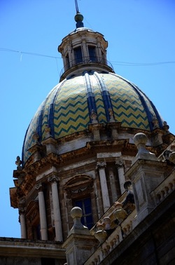 CENTRO STORICO di PALERMO fotografie di Giulio Azzarello &copy;2019.