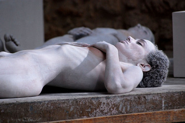 VANESSA BEECROFT allo Spasimo di Palermo alcuni momenti. Fotografie di Giulio Azzarello &copy;2014.