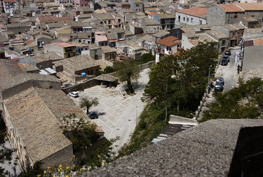CORLEONE paese e comune siciliano panorami e particolari. Fotografie di Giulio Azzarello ©2014.