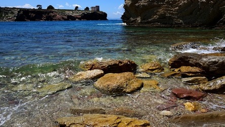 TERRASINI. Fotografie di Giulio Azzarello &copy;2022.